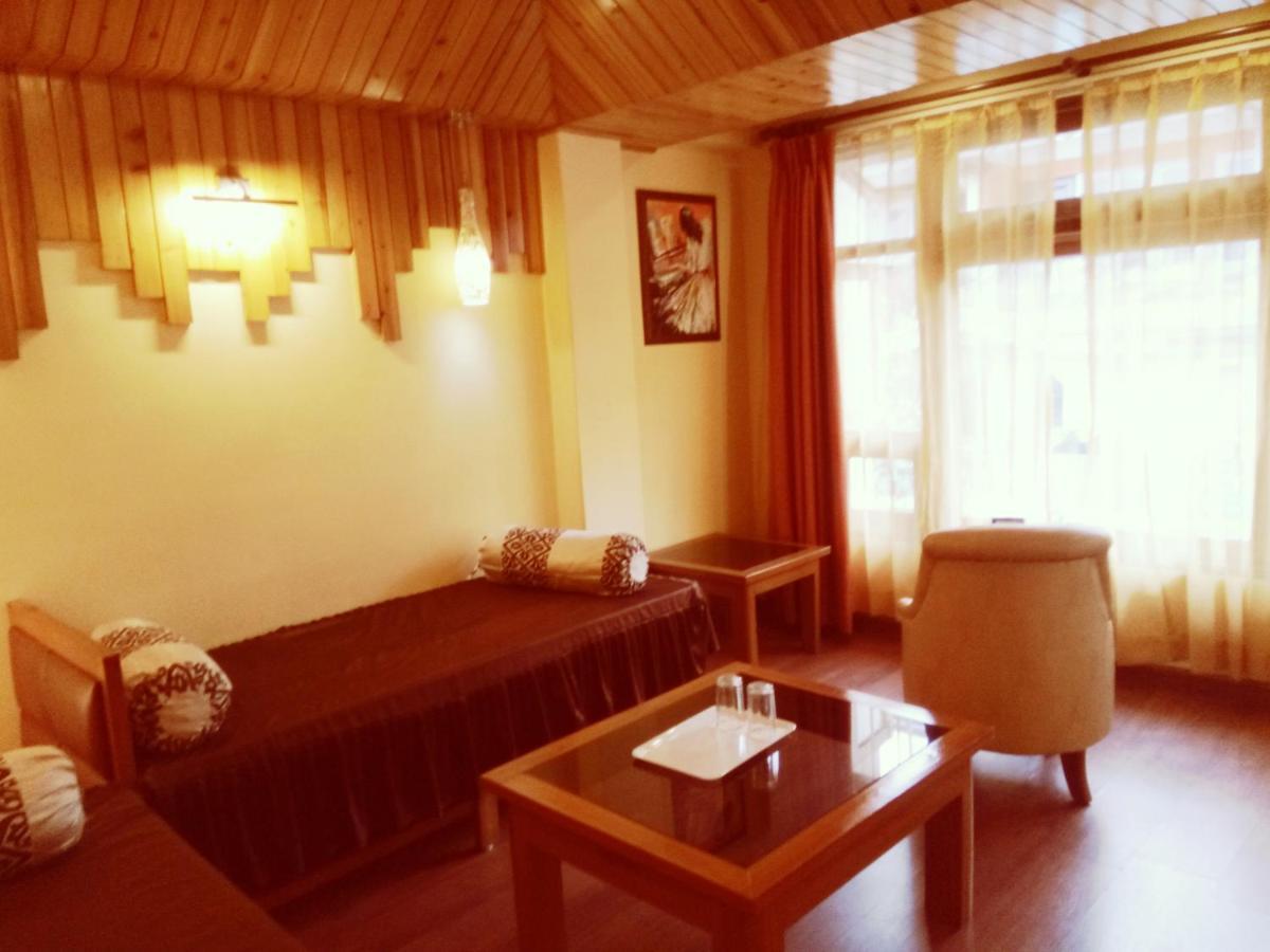 Hotel Omega Residency à Darjeeling  Extérieur photo